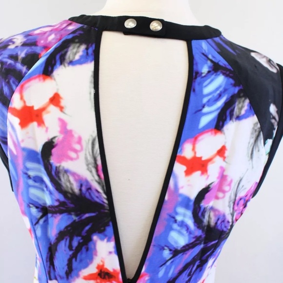 Sandro Abstract Floral Printed Shift Dress - Picture 6 of 9